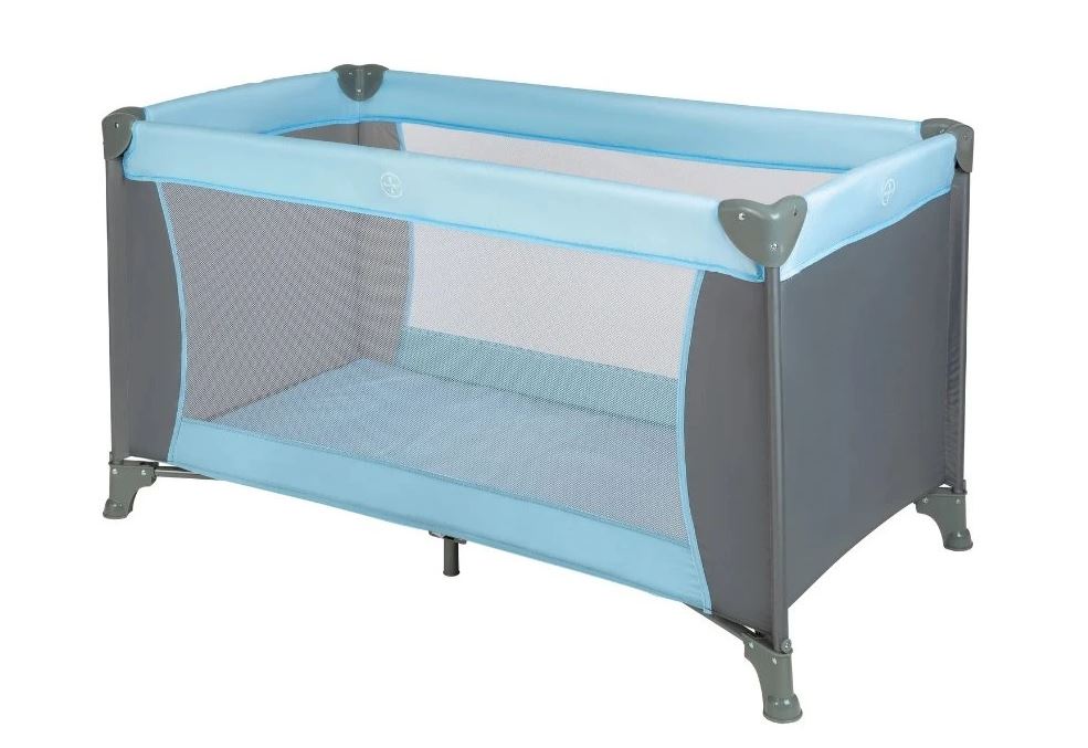 Co sbalit s dítětem na cesty a proč je cestovní postýlka výhodou?