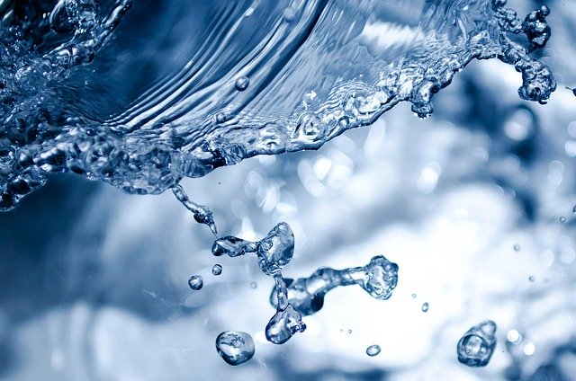 Vodní filtry: Proč je dobré je mít?