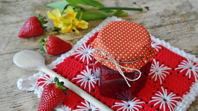 strawberry-jam-1329431_640