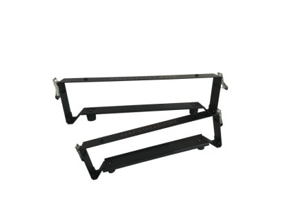 05 600006 05 600009 Pylontech brackets 2000x2000 01