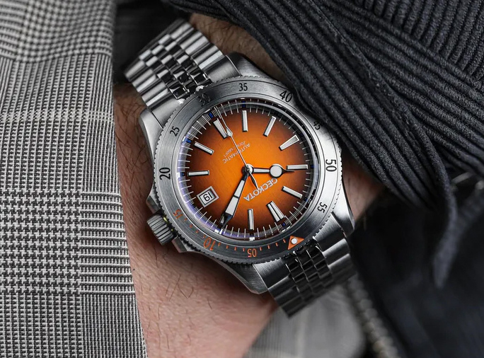 Hodinky v barvách podzimu