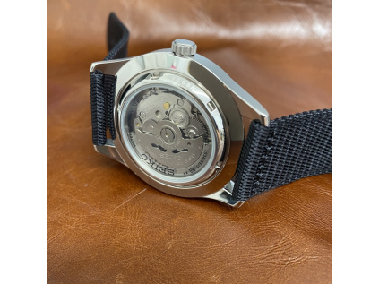 Seiko 5 SNZG15K1