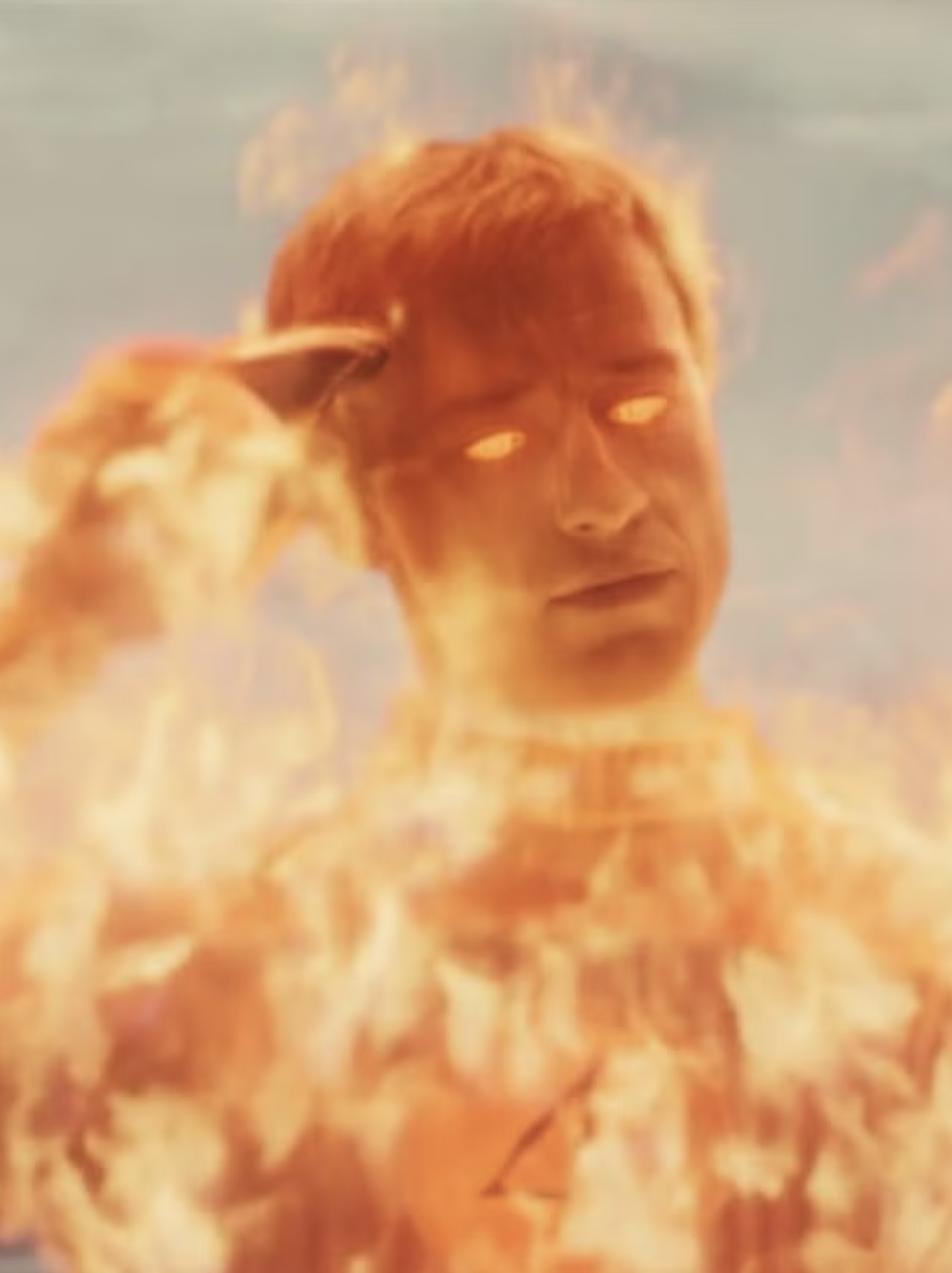 Human Torch – Joseph Quinn vo filme
