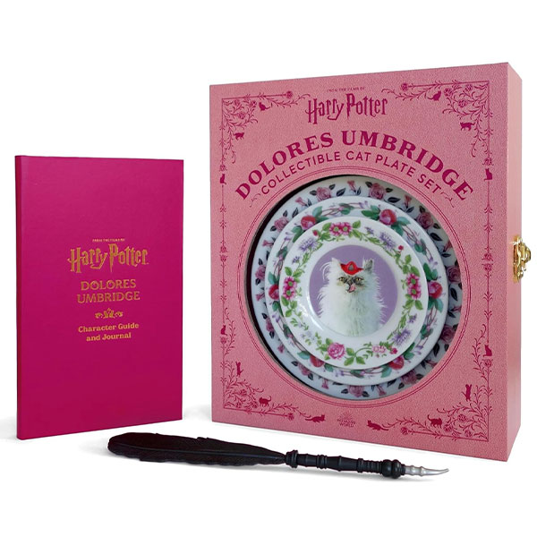 Running Press Harry Potter: Dolores Umbridge Collectible Cat Plate Set
