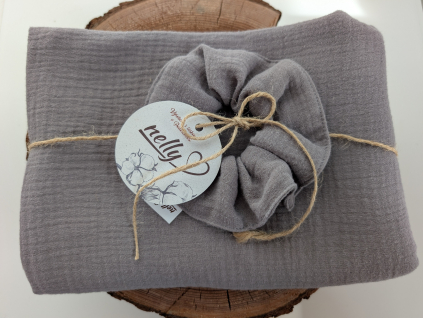 set pod stromeček, šedý módní doplněk, šedá šála