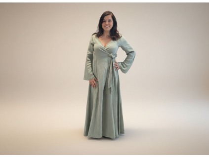 gemini 2.5 flash image MAIN PROMPT Leonardo – clean product background Keep the person’s face exact 0 (2)