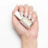 ESSIE enamel winter 2020 twinkle in time on hand 1