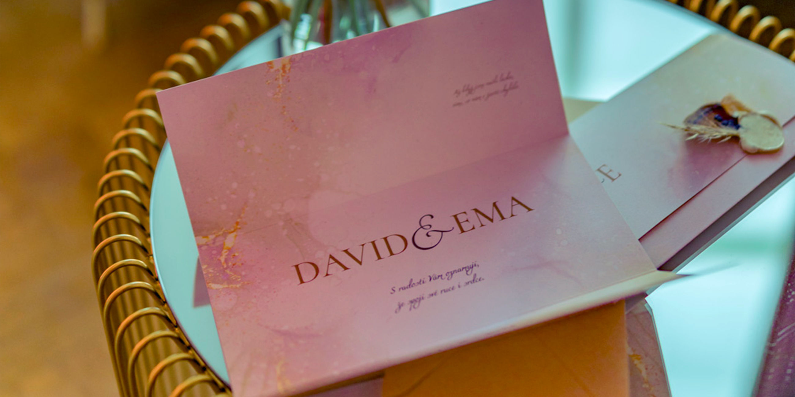 netradiční svatební oznámení