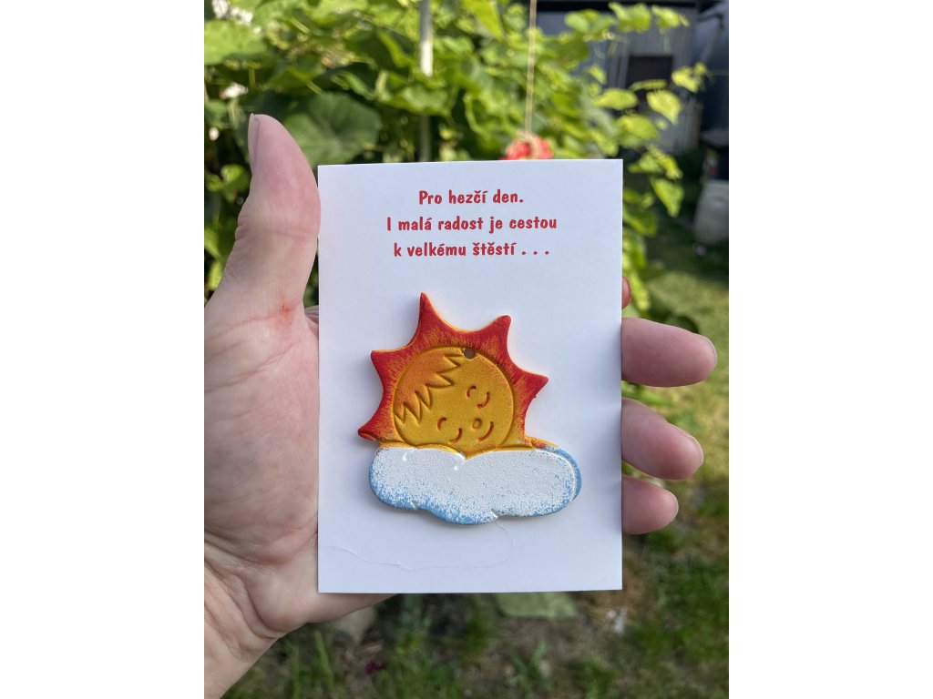 keramické praničko slunce s mrackem rukodelny cesky vyrobek