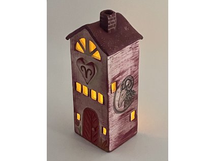 keramicky domek na svicku ve znamani berana symbolicka dekorce