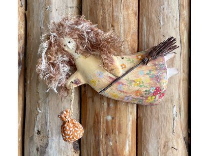 rucne malovana carodejnice flora dekorace