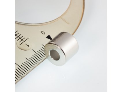 Neodymový magnet mezikruží pr.10x pr.4,5x9 N 80 °C, VMM4-N30