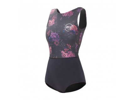 picture curving swimmsuit