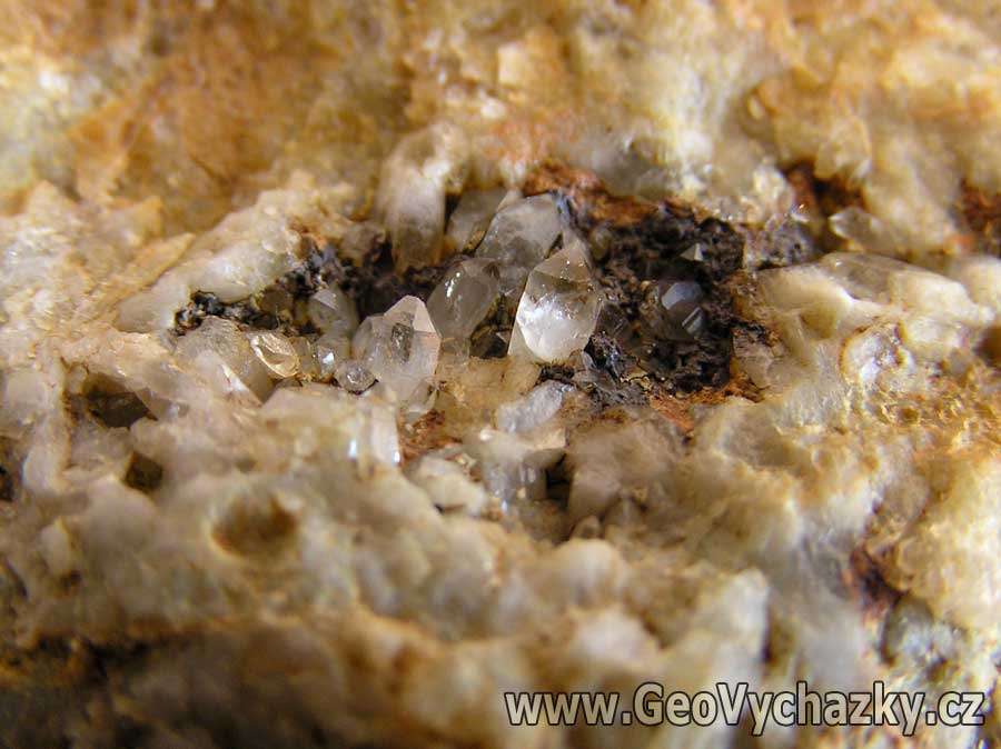 P1010113_GeoVychazky_GeologieAsska_Nepustil_Smrciny_a_01