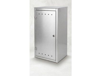 Upravena skříň pb 2