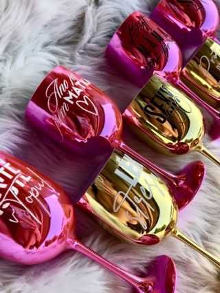 I Tobě dodáme krásné sklenice. Jsme tu pro Tvůj klid, pohodu a hlavně vaše bezpečí. Na doma i do firmy...