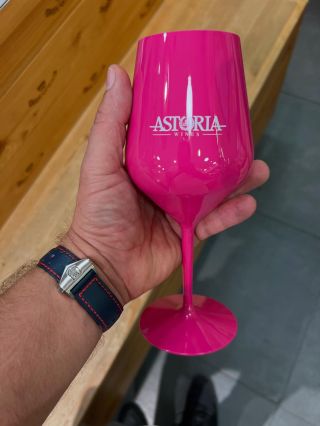 I Tobě dodáme krásné sklenice. Jsme tu pro Tvůj klid, pohodu a hlavně vaše bezpečí. Na doma i do firmy...