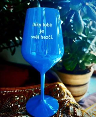 Klid a pohoda... To vše si můžete vychutnat s našimi nerozbitnými sklenicemi. Už žádné obavy ze střepů, jen čistá pohoda....