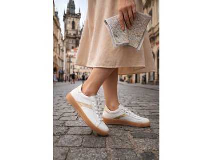 8894a846 2046 44aa 80f6 62d92e7e2a14