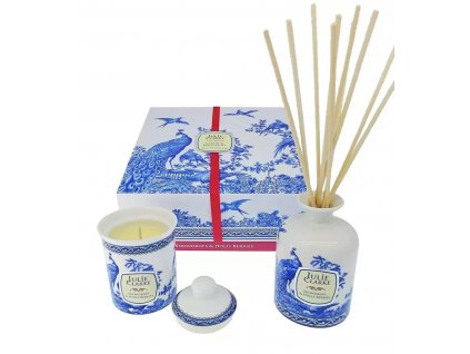 julie clarke peacock candle diffuser set holly berries 986x1100 61f269e04121c l