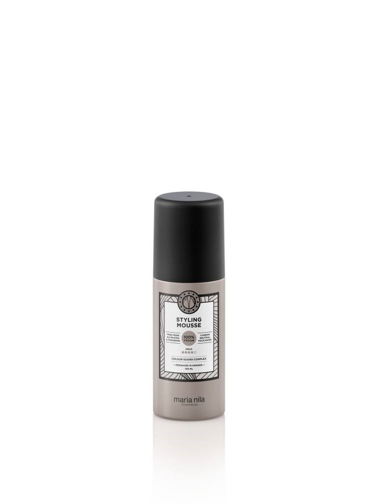 Levně Pěnové tužidlo pro objem vlasů se silnou fixací Styling Mousse 100 ml Maria Nila