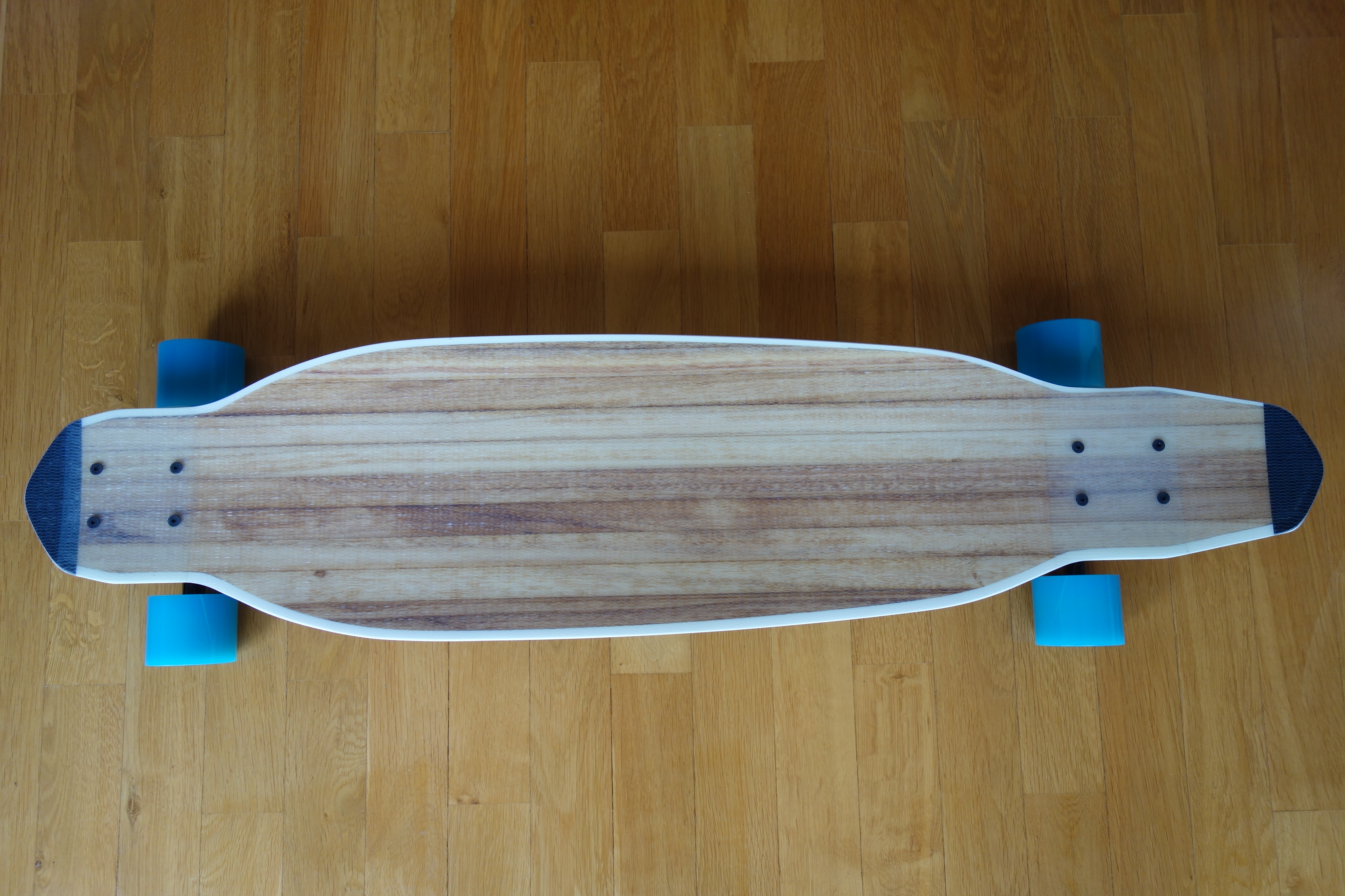 longboard.cruiser.lusti_netradicisporty.cz