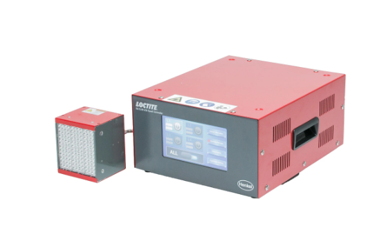 LOCTITE CL30 pro čtyři LED světelné zdroje