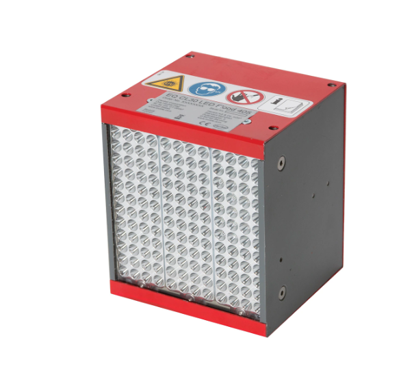 LED světelný zdroj CL30