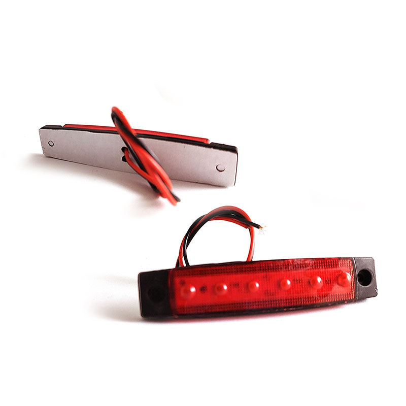 LED světlo dlouhé červené 12-24V