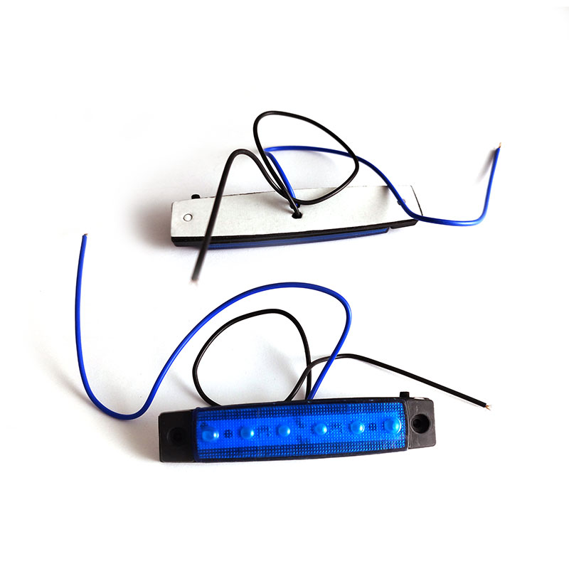 LED Leuchte 12-24V (lang, blau)
