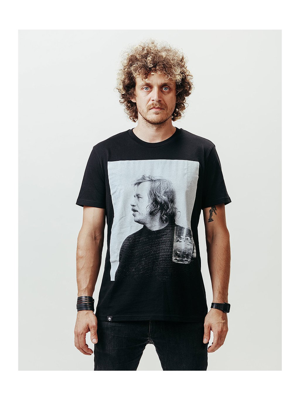 Havel na Hrad T-Shirt - Never Enough Ltd. Enough Ltd. - Streetwear