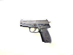 Sig Sauer P228 REZERVACE