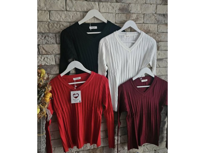 569737158 1364225718858401 5707544526898637101 n