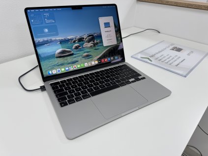 Apple MacBook Air M2 2022 13,6”
