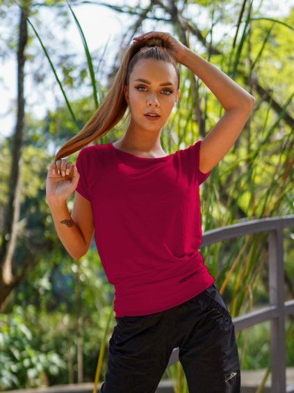 image00031a winered