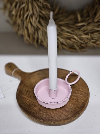 Retro svietnik v jemnej ružovej
