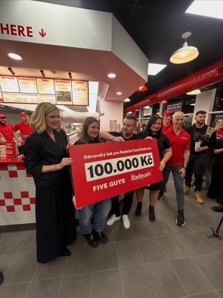 Dnes Five Guys otevřeli svou první českou pobočku v ikonickém Máji na Národní třídě a při této příležitosti věnovali...