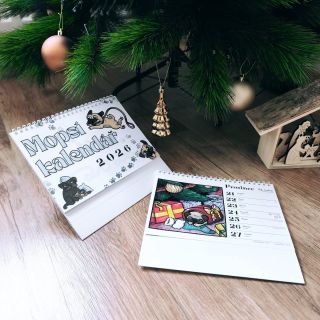 Ještě zbývá pár stolních mopsích kalendářů a já bych pro ně ráda našla páníčky, kterým by celý příští rok dělaly radost....