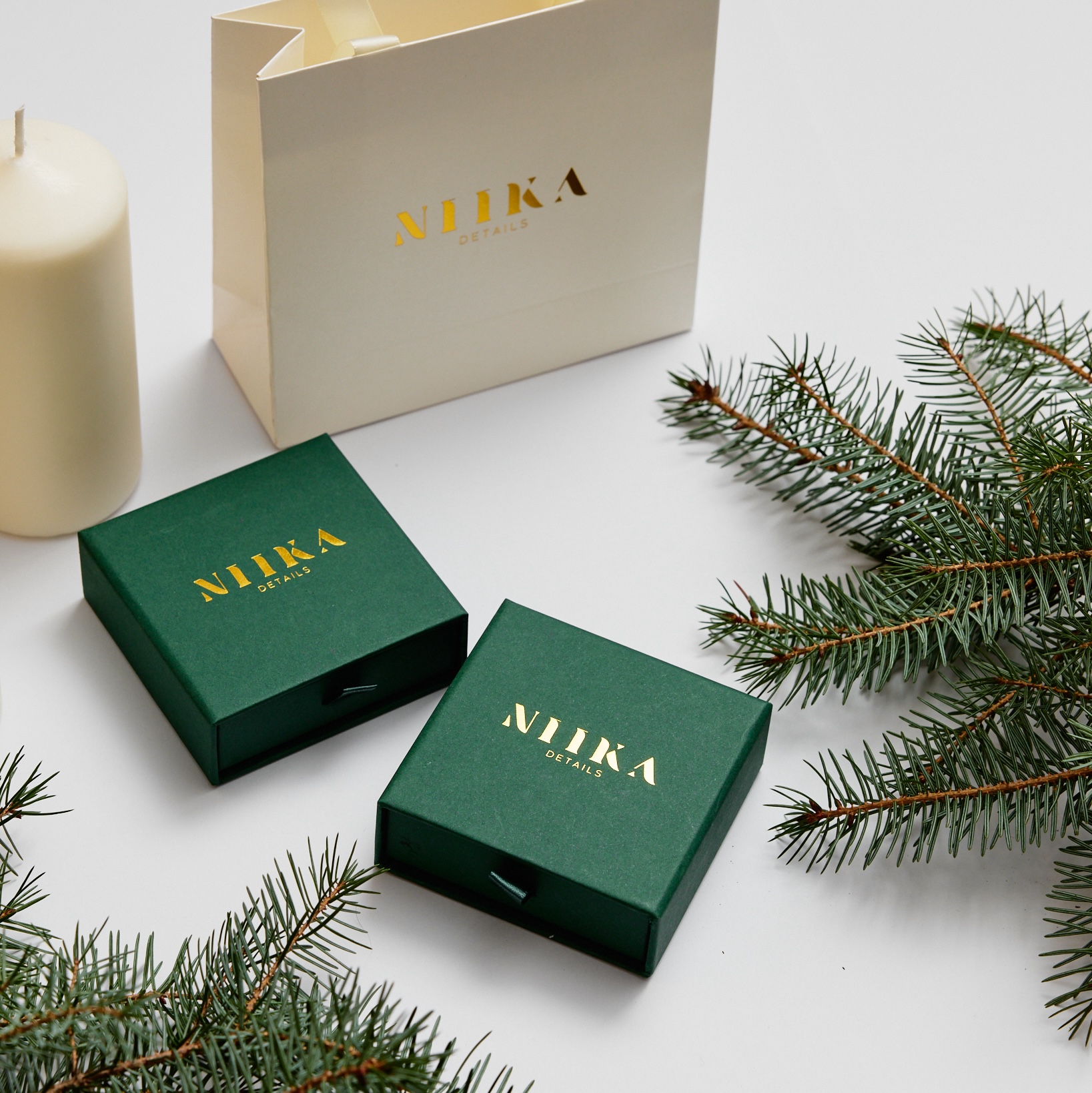 Vánoční tahák pro muže: Jak vybrat šperk podle stylu tvé holky?