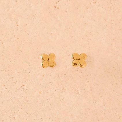 1 1 C039 05 LaetaStudEarrings 79d8d60a a522 456e bb25 9eca76dcdcec