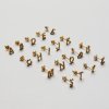 Letter Stud náušnice
