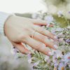 Stříbrné prsteny v minimalistickém stylu