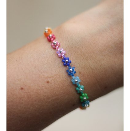 Náramek ,,Rainbow" stříbrné detaily