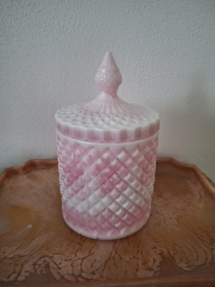 Královská dóza růžová