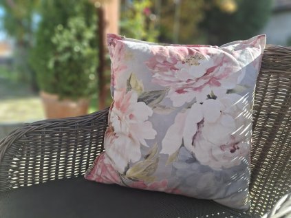 Obliecka na vankus pivonia