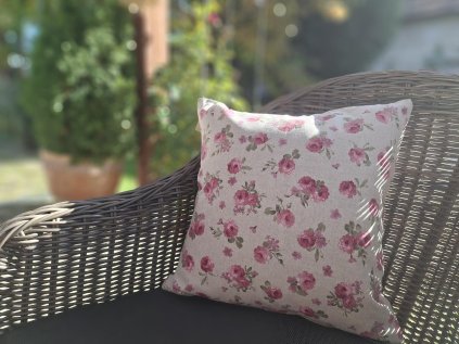 Obliecka1 na vankus roses