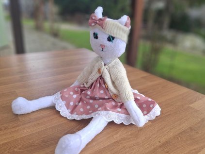 Hračka z textilu Mačička