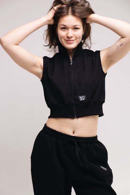 CROPPED VEST 1