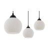 lampa sufitowa wiszaca riffle biala kula czarna konstrukcja typu pajak w stylu loft do 200cm dlugosci