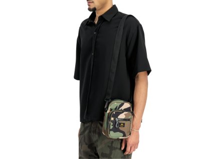 alpha-industries-taska-na-rameno-label-messenger-small-bag-wdl-camo-65